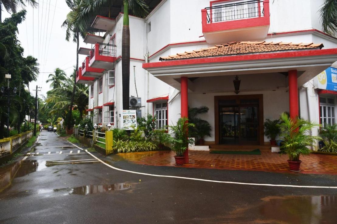 Palm Grove 1 Bhk Apartment At Candolim Beach With Free Wifi Exterior photo