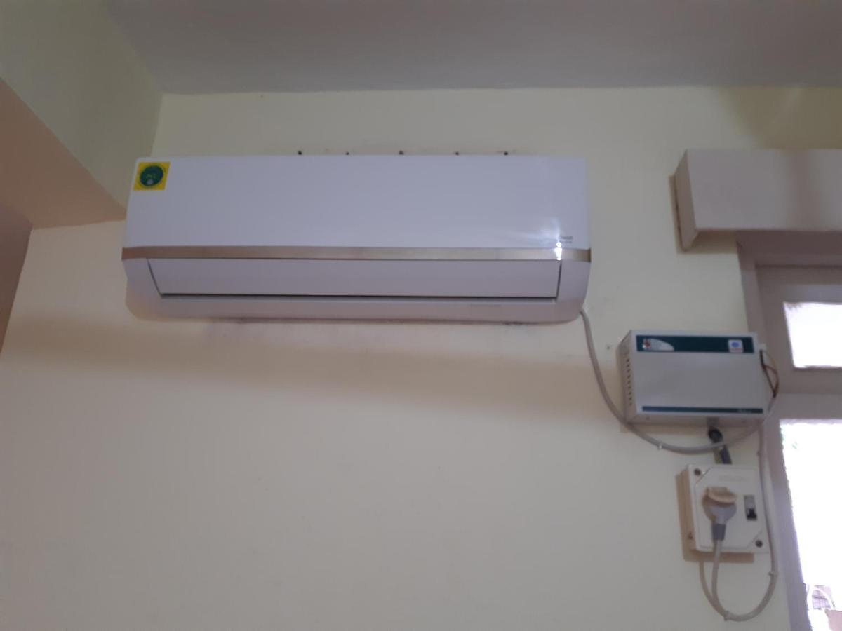 Palm Grove 1 Bhk Apartment At Candolim Beach With Free Wifi Exterior photo